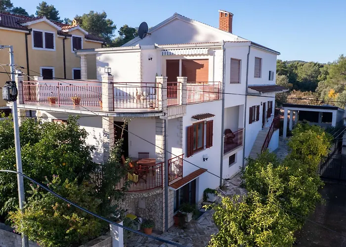 Dalero 2 By Interhome Appartement *